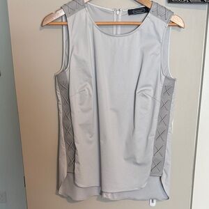 Magaschoni Light Gray Sleeveless Blouse
